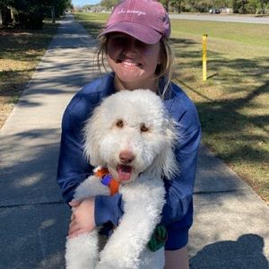 Meet your Posher, Lauren